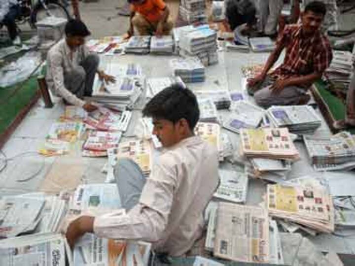 Over 4,800 newspapers registered in 2010-11