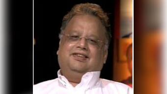 Jhunjhunwala breaks free of Warren Buffett-style investing