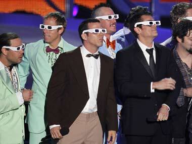 China launches first 3D television channel