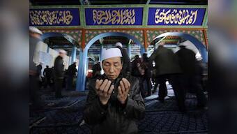 Chinese Muslims clash with police over mosque