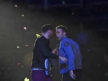 Rejoice Coldplay fans! Tickets for their India concert are going on sale for Rs 5000 Rejoice Coldplay fans! Tickets for their India concert are going on sale for Rs 5000