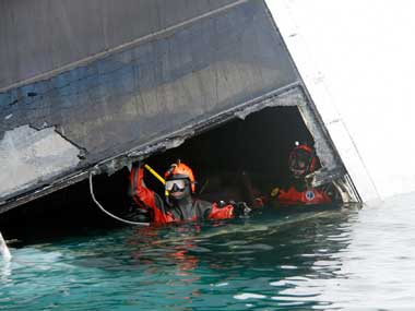 Another body found from Concordia wreck, death toll now 16 Another body found from Concordia wreck, death toll now 16