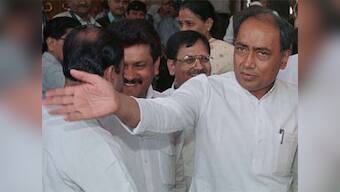 RSS behind attack on Ramdev: Digvijay