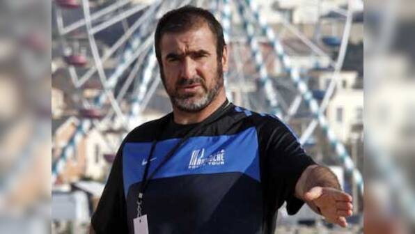 Eric Cantona announces bid for French presidency
