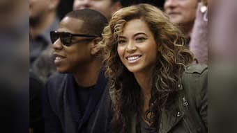 Jay-Z celebrates daughter's birth with rap song 