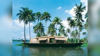 Vacationers don't let volatile rupee dampen holiday plans