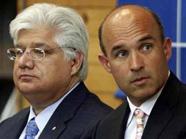 Research in Motion CEOs step down as pressure mounts Research in Motion CEOs step down as pressure mounts