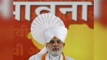 Modi begins his day-long 'Sadhbhavana' fast in Godhra
