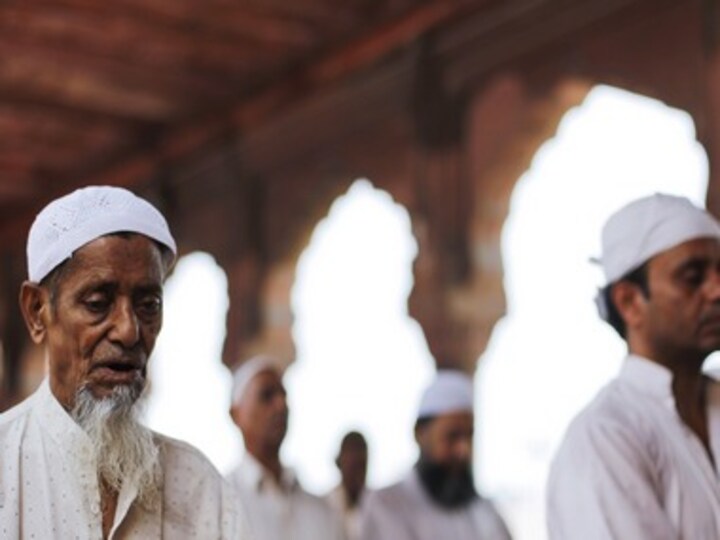 Sub-quota for minorities intensifies race among parties in UP