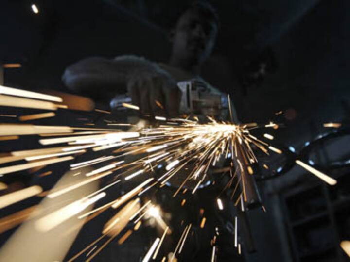 Railways sign pact with RINL for Rs 1,100 cr wheel factory in Rae Bareli