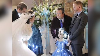 Toddler saying the f-word on Modern Family causes controversy