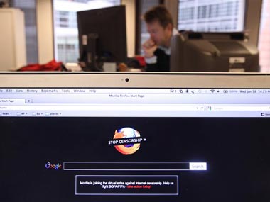 How Hollywood is inflating piracy figures to push SOPA  How Hollywood is inflating piracy figures to push SOPA