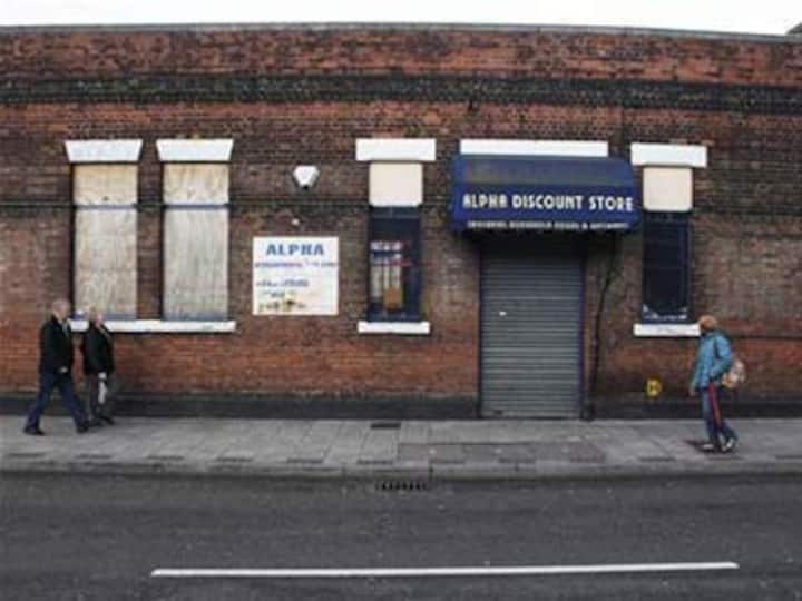 UK economy heads for recession UK economy heads for recession