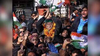 Congress, BJP fail to stem revolt, axe rebelling ministers