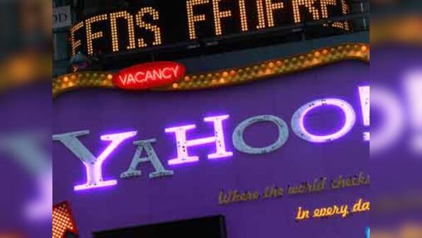 Yahoo close to naming new CEO; PayPal's Scott Thompson in race