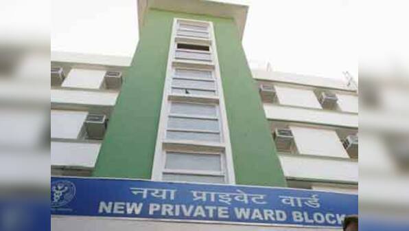 AIIMS pharmacy to give 56% discount, install complaint box