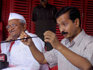 Team Anna ‘at a crossroads’, seeks direction on way ahead Team Anna ‘at a crossroads’, seeks direction on way ahead