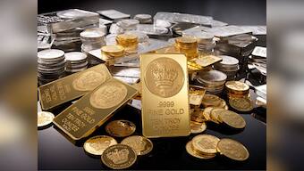 Sure, gold is up, courtesy US Fed. But it's time to go short