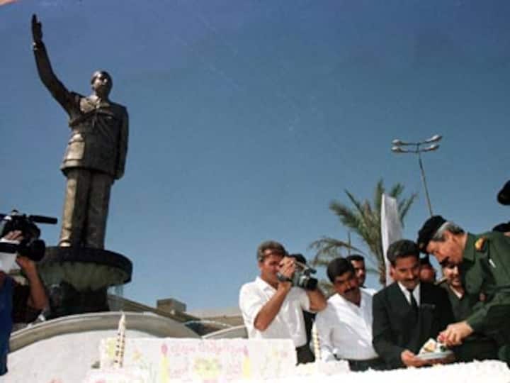 Iraq wants Saddam Hussein's bronze butt back