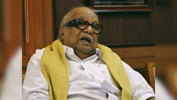 Memorial for Mullaiperiyar builder! Karuna ridicules Jaya