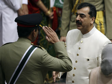 Defence Secy flouted rules; no threat to democracy: Gilani Defence Secy flouted rules; no threat to democracy: Gilani