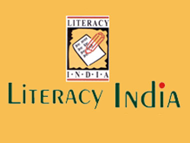 This lady pilot offers the needy wings of hope! This lady pilot offers the needy wings of hope!