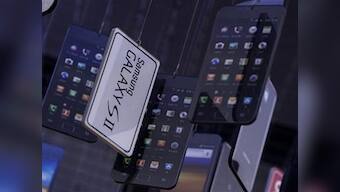 Samsung to focus more on handset sales 