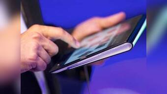 Apple wins phone race, but Android catching up in tablets