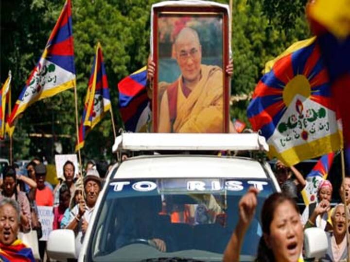 Tibetans clash with army in Southwest China Tibetans clash with army in Southwest China