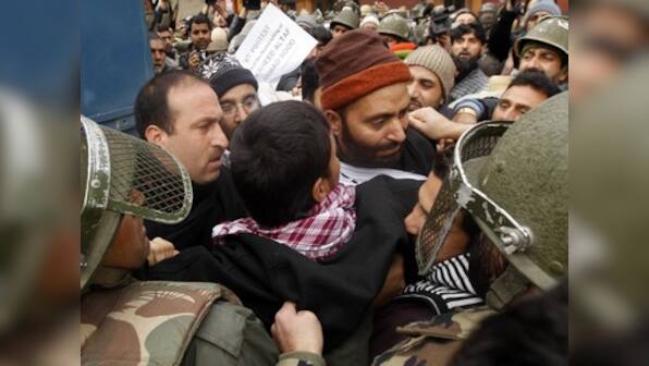 JKLF chief Yasin Malik among nine detained