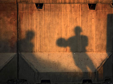Basketball fan dribbles 370 km for tsunami-hit kids Basketball fan dribbles 370 km for tsunami-hit kids