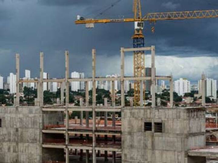 Strikes continue to plague Brazil's World Cup preparations Strikes continue to plague Brazil's World Cup preparations