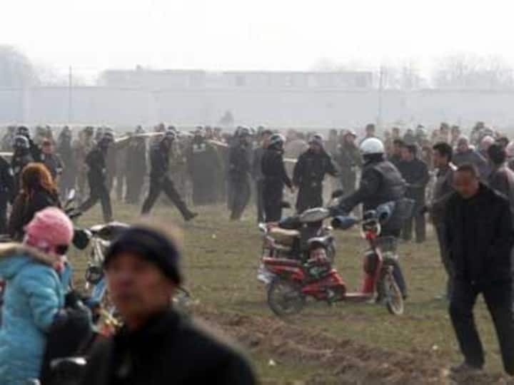 12 killed as riots break out in China's Xinjiang region  