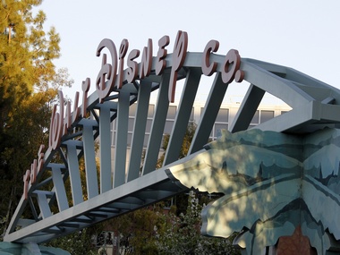 Disney to pay up to Rs 1,100/share to buy UTV, delisting begins on 6 Feb Disney to pay up to Rs 1,100/share to buy UTV, delisting begins on 6 Feb