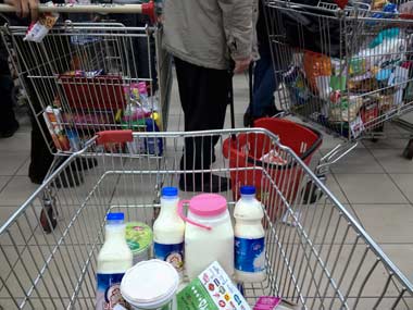 Iran sanctions crippling food imports Iran sanctions crippling food imports