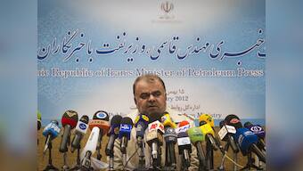 In symbolic protest, Iran halts oil sales to UK, France