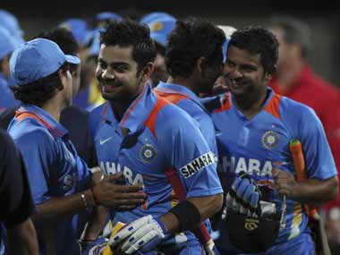 Facebook users asked to download separate messaging app Facebook users asked to download separate messaging app