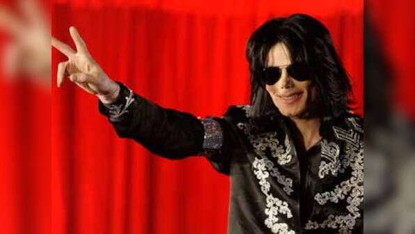 Jackson estate sues former manager over contracts