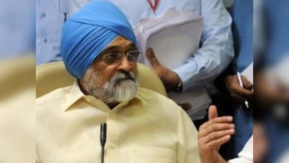 Lowering of rates depends on fiscal deficit: Montek