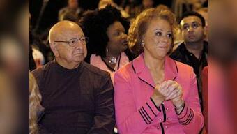 Muhammad Ali's trainer Dundee dies at 90