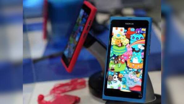 Nokia revamp expected to hurt most of 2012 results