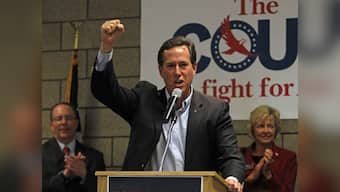 Polling close with Romney in Michigan, Santorum needs headway in Arizona debate