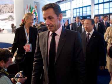 Sarkozy advises Israel against military strike on Iran Sarkozy advises Israel against military strike on Iran