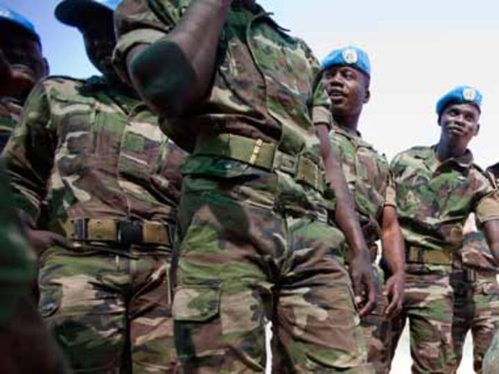 South Sudan rebel group lays down arms