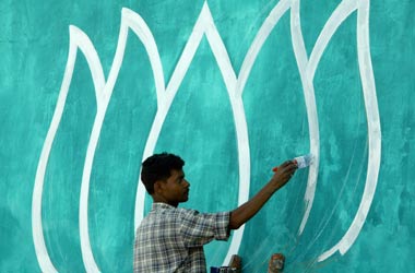 BJP launches internet TV channel BJP launches internet TV channel