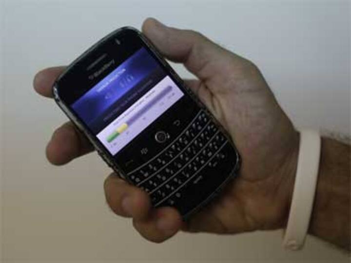 BlackBerry faces new challenge from US agency