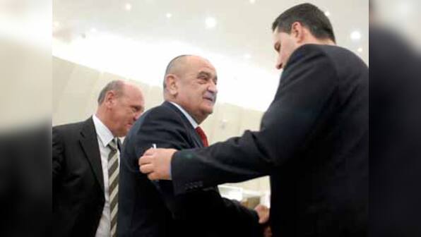 Bosnia end 16-month wait for new government