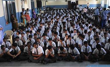 Chennai: Slain teacher's daughters meet school students