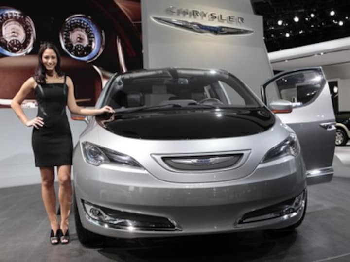 Chrysler's half time is the pick of SuperBowl TVCs