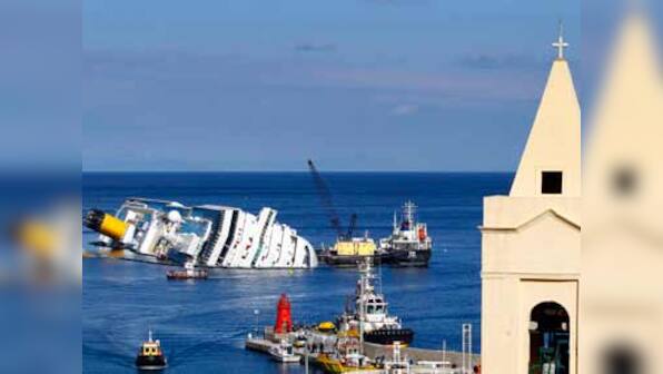 Eight more bodies found as Costa mystery remains unsolved